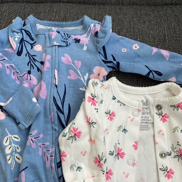 Two sleepwear - Picture 6 of 6